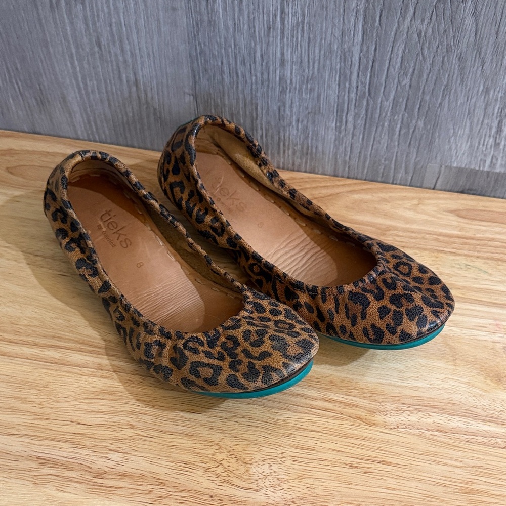 VGUC Tieks Leopard Print Flats (sz 8)
